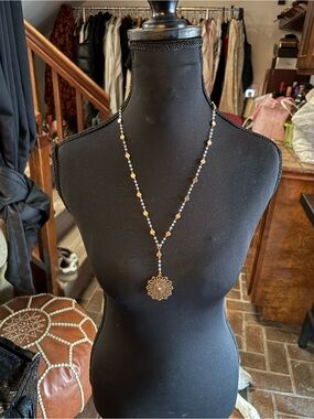 Gold-Tone Beaded Medallion Necklace - Floral Pendant and matching ring